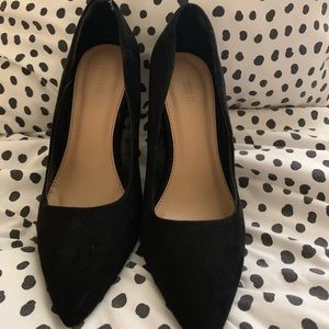 Black vintage heels